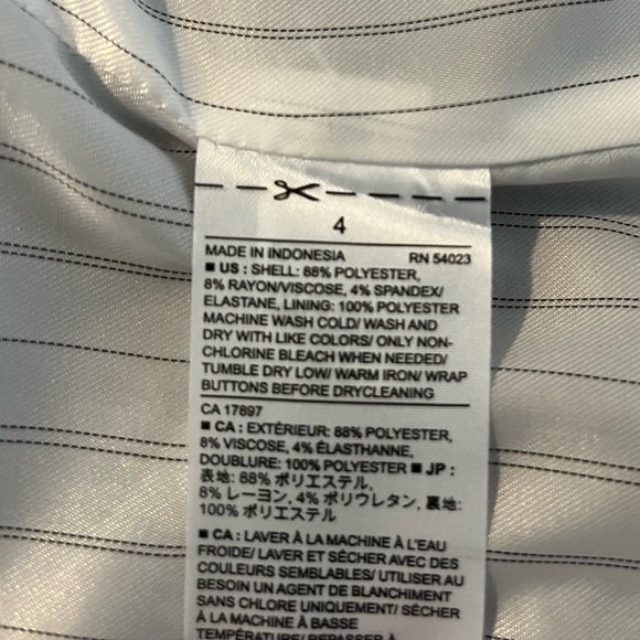 Banana Republic Factory Women’s Blazer - Picture 6 of 6